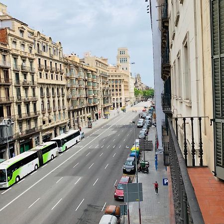 Super Balmes Guest House Barcelona Bagian luar foto
