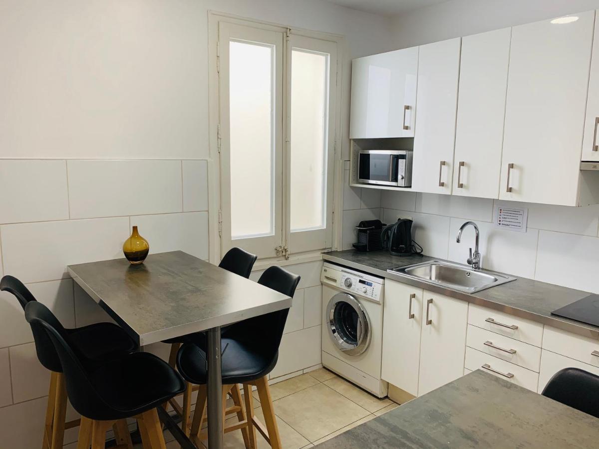 Super Balmes Guest House Barcelona Bagian luar foto