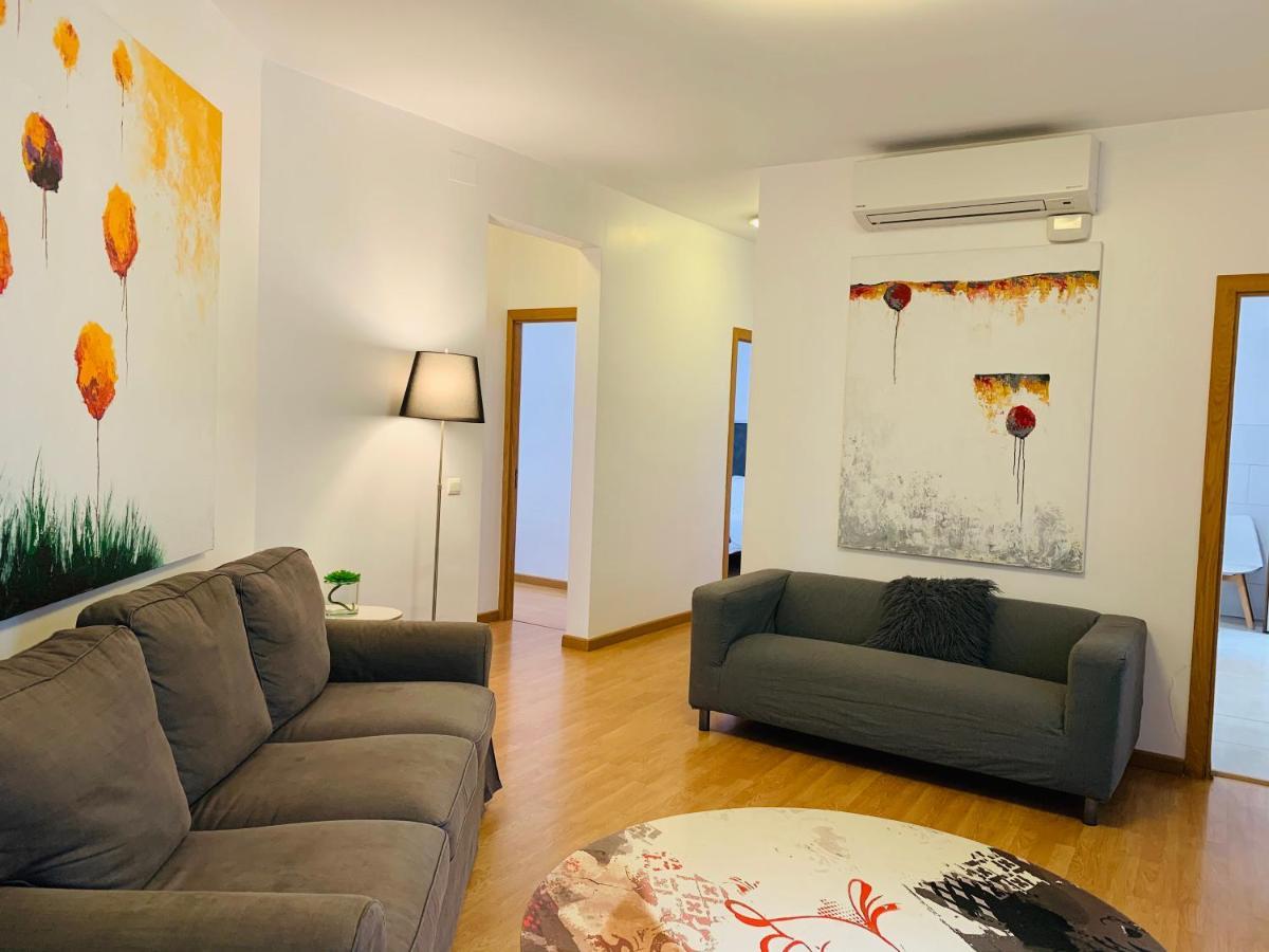 Super Balmes Guest House Barcelona Bagian luar foto