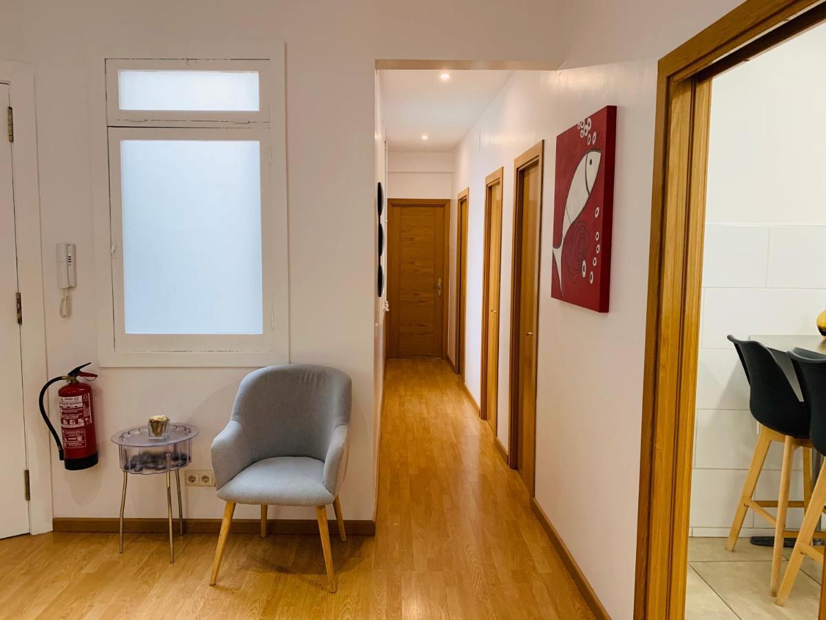 Super Balmes Guest House Barcelona Bagian luar foto